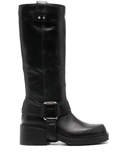 Vic Matie Boots In Black