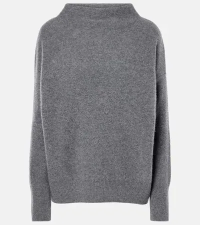 Vince Cashmere Sweater In Grey