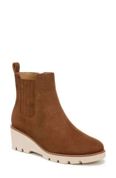 Vionic Aria Platform Bootie In Hazelnut