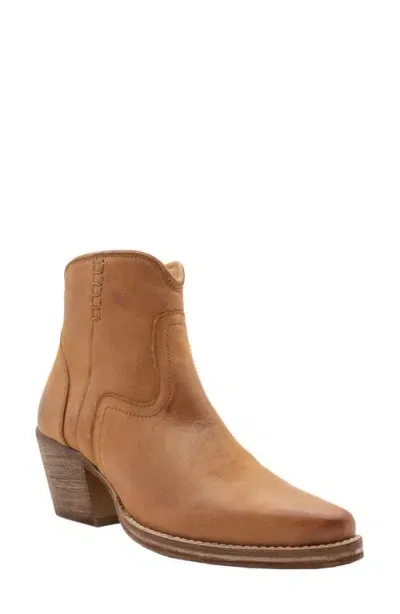 Volatile Juniper Western Boot In Tan