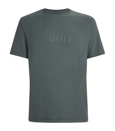 Vuori Logo Strato Tech T-shirt In Green