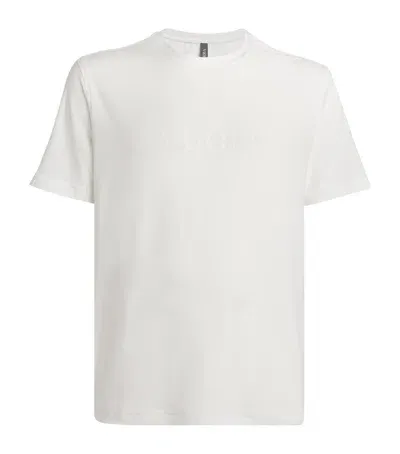 Vuori Logo Strato Tech T-shirt In White