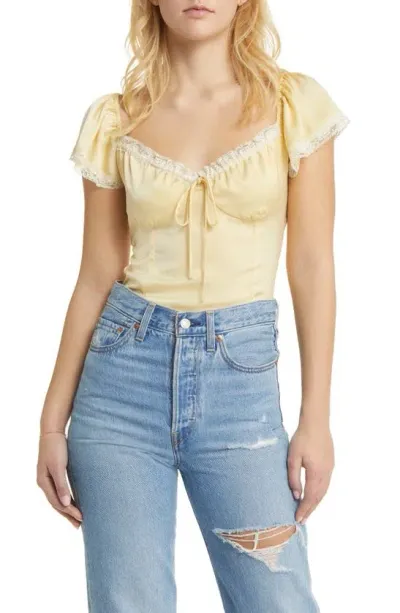 Wayf Melissa Short Sleeve Top In Butter Yellow