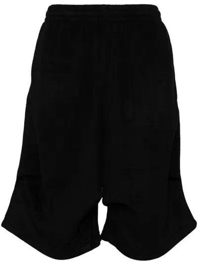 We11 Done Tuck Banding Shorts In Black