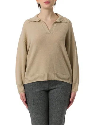 Weekend Max Mara Agre V In Beige