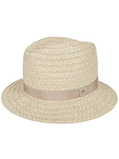 Weekend Max Mara Butterfly Plaque Bucket Hat In White