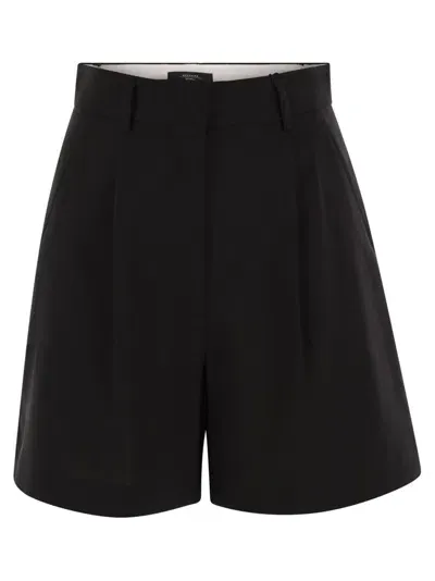 Weekend Max Mara Pleat Detailed Bermuda Shorts In Black