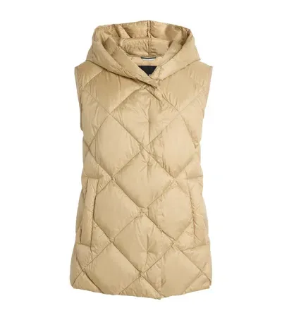 Weekend Max Mara Quilted Gilet In Beige