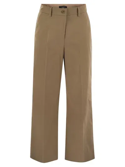 Weekend Max Mara Straight Leg Cropped Trousers In Beige