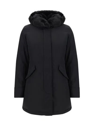 Woolrich Beaker Down Jacket In Black