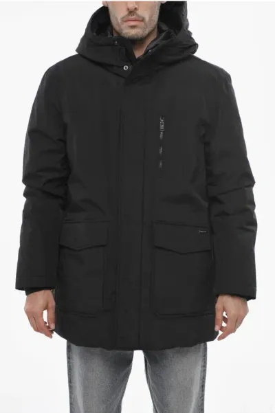 Woolrich Cotton And Nylon Cleveland Down Jacketwith Hidden Closure In Black