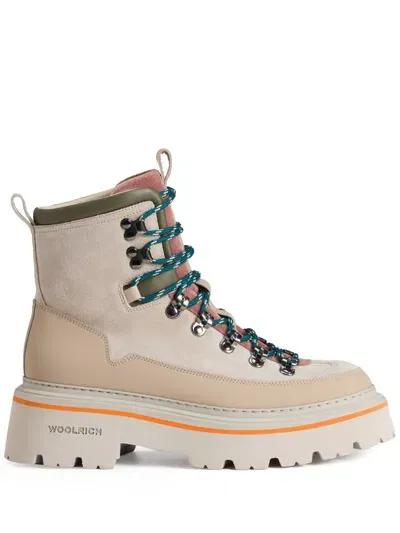 Woolrich Trekker Stiefel In Beige