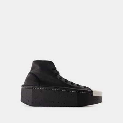 Y-3 Adidas Kyasu Hi Sneakers In Black