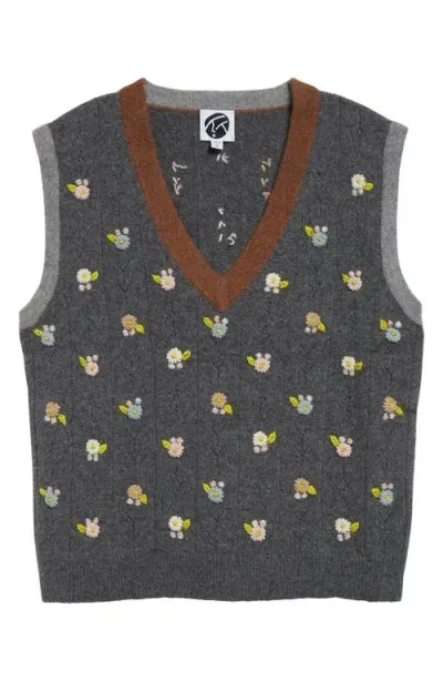 Yanyan Daisy Embroidered Pointelle Lambswool Sweater Vest In Charcoal