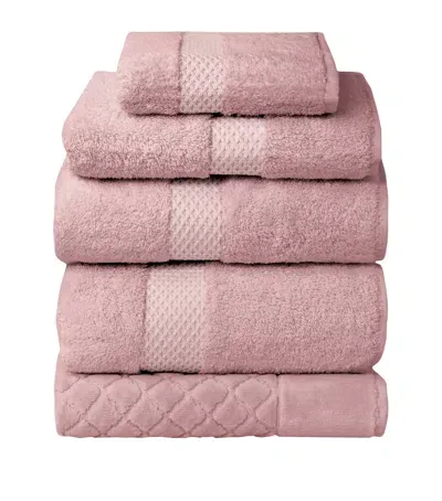 Yves Delorme Étoile Bath Towel In Pink