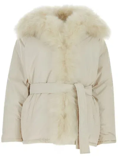 Yves Salomon Belted Puffer Jacket In Neutrals