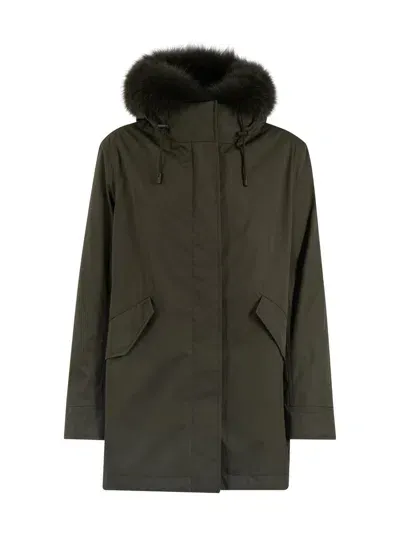 Yves Salomon Parka 72 Cm Clothing In Green