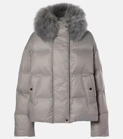 Yves Salomon Daunenjacke Mit Shearling In Grau