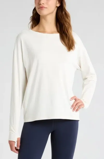 Zella Equilibrium Cocoon Long Sleeve T-shirt In Ivory Egret