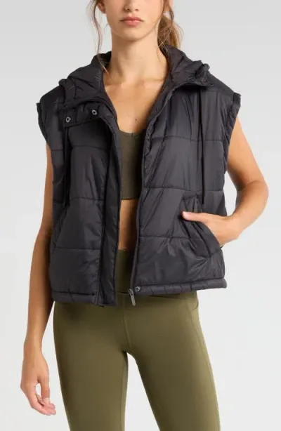 Zella Lightweight Hooded Quilted Vest In Black