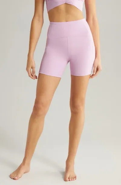 Zella Studio Luxe Pocket Bike Shorts In Purple Pastel