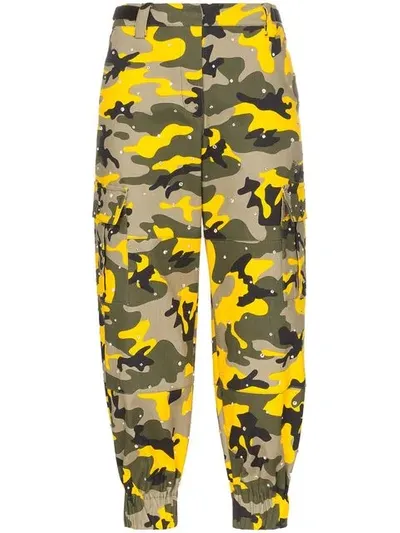 Miu Miu Hose Mit Camouflage-print In F0010 Black Green