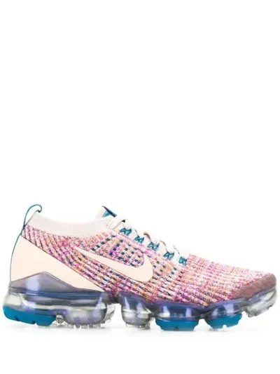 Nike Air Vapormax 3 Flyknit Sneakers In Pink