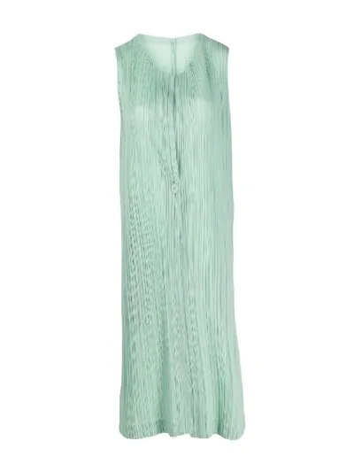 Issey Miyake Sleeveless Pleated Dress In Green