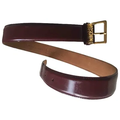 Pre-owned Moschino Leather Belt In Burgundy