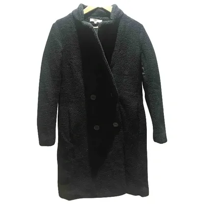 Pre-owned Sandro Coat In Black