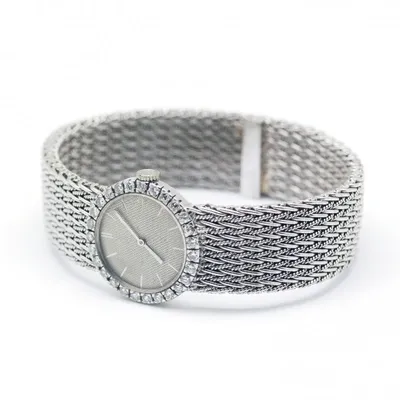 Pre-owned Boucheron White Gold Watch In Silver