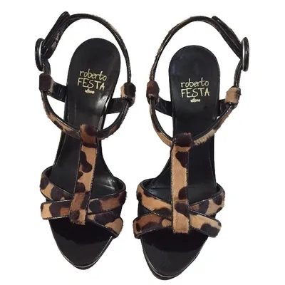 Pre-owned Roberto Festa Pony-style Calfskin Sandals In Black