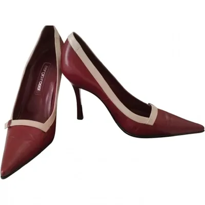 Pre-owned Sergio Rossi Leather Heels In Burgundy