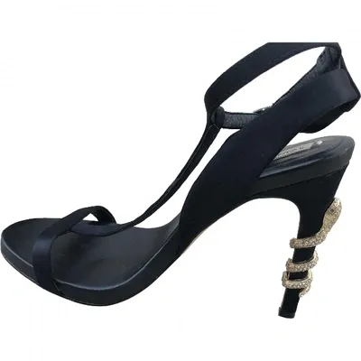 Pre-owned Bcbg Max Azria Leather Sandals In Black