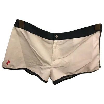 Pre-owned Peak Performance Short Pants In White