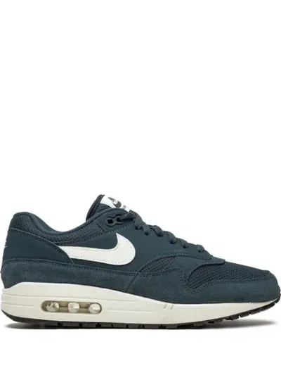 Nike Air Max 1 Low-top Sneakers In Blue