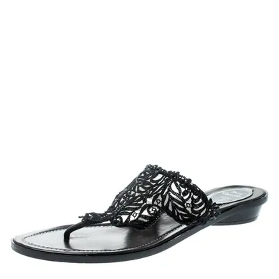 Pre-owned René Caovilla Rene Caovilla Black Crystal Embellished Lace And Leather Flat Thong Sandals Size 39