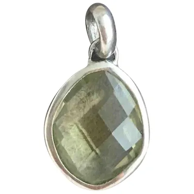 Pre-owned Monica Vinader Silver Pendant In Green