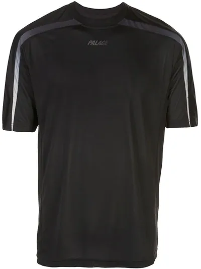 Palace Logo Print T-shirt In Black