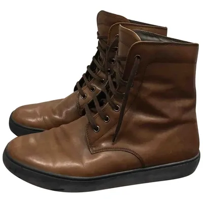 Pre-owned Tod's Leather Boots In Brown