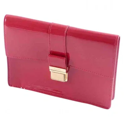 Pre-owned Miu Miu Patent Leather Clutch Bag In Red