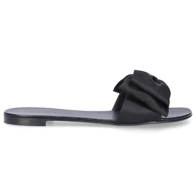 Giuseppe Zanotti Sandals Hanna In Black