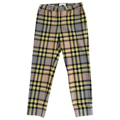 Pre-owned Closed Short Pants In Yellow