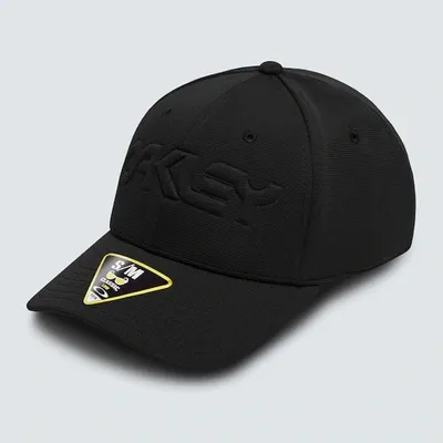 Oakley 6 Panel Stretch Hat Embossed In Black