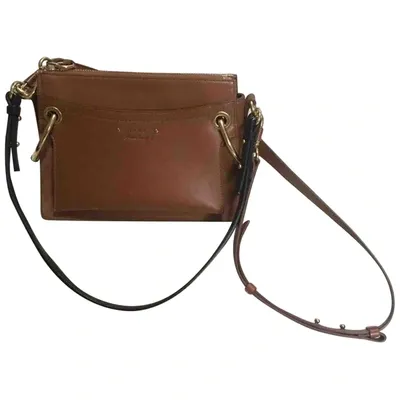 Pre-owned Chloé Leather Clutch Bag In Camel