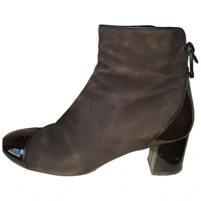 Pre-owned Hogan Ankle Boots In Brown