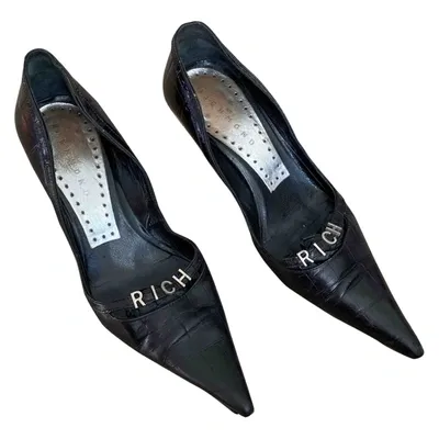 Pre-owned John Richmond Leather Heels In Black