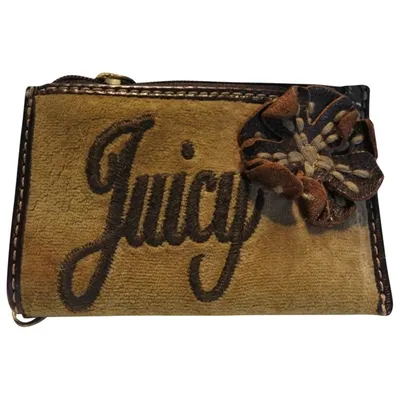 Pre-owned Juicy Couture Key Ring In Beige