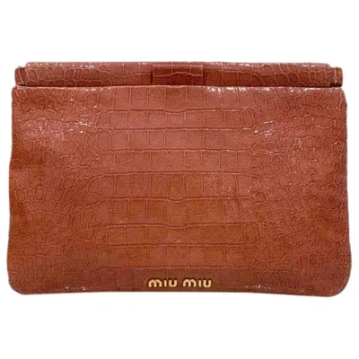 Pre-owned Miu Miu Leather Clutch Bag In Pink