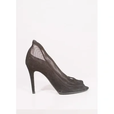 Pre-owned Lk Bennett Heels In Black